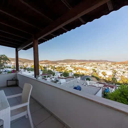 Colorful House With Magnificent Sea View Near Beach In بودروم